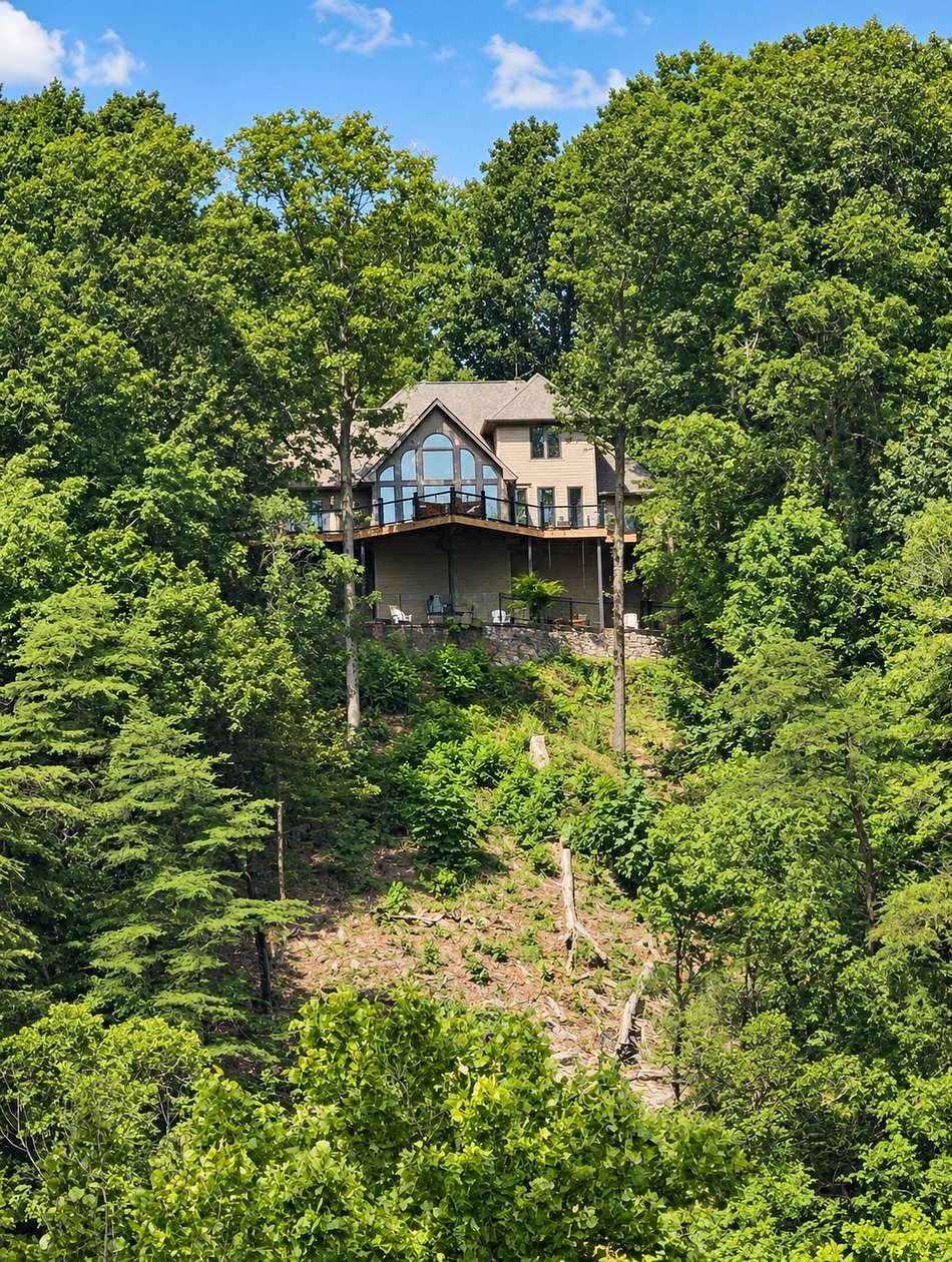 4 Acres of Land with Home for Sale in Ashland City, Tennessee