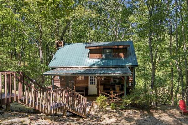 4.56 Acres of Land with Home for Sale in Turtletown, Tennessee
