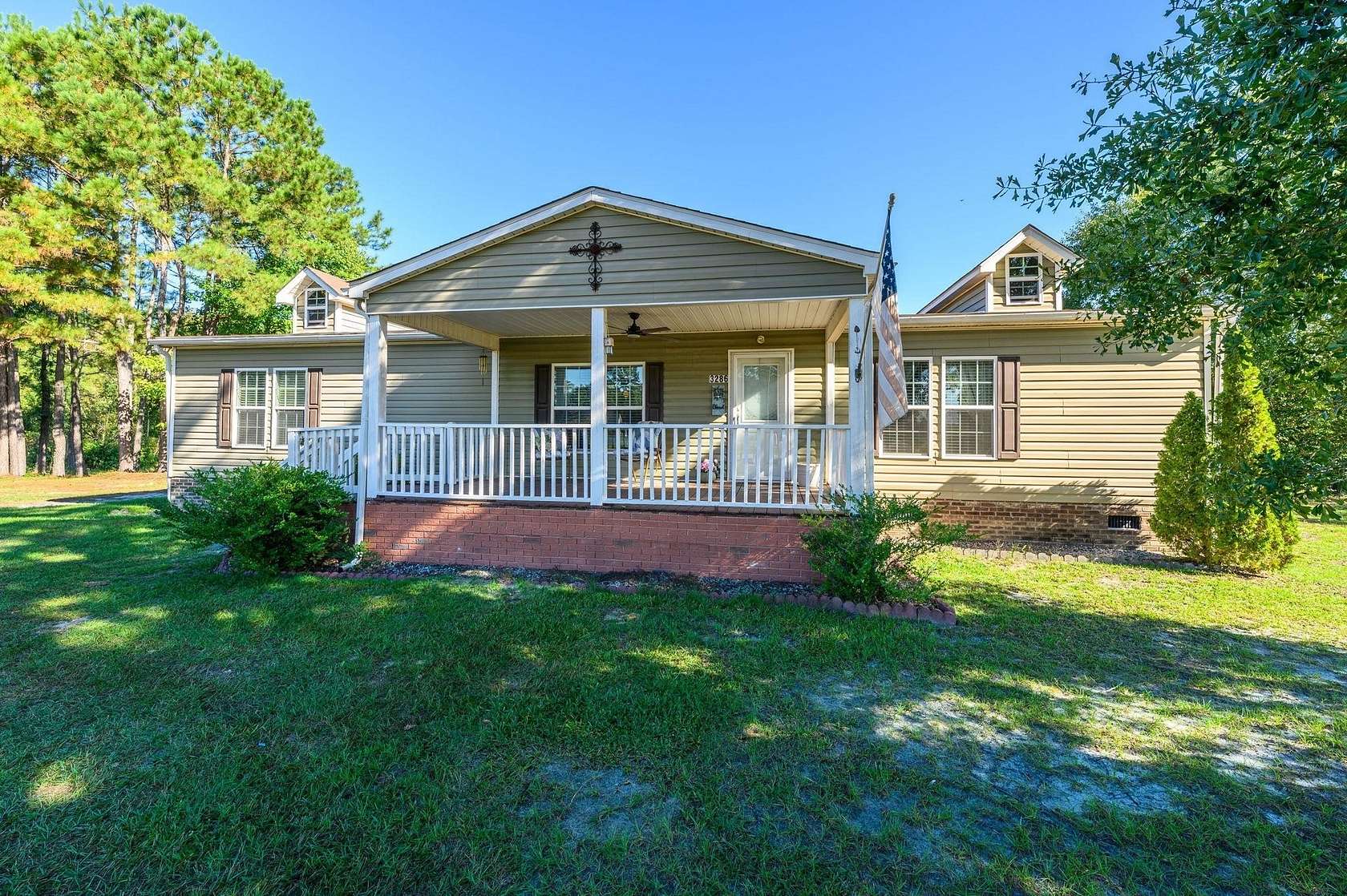 10 Acres of Land with Home for Sale in Loris, South Carolina