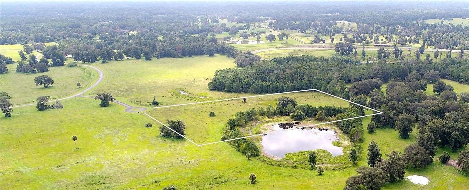 10 Acres of Agricultural Land for Sale in Ocala, Florida