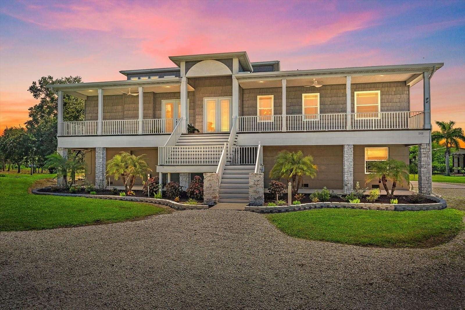 1.7 Acres of Land with Home for Sale in Terra Ceia, Florida