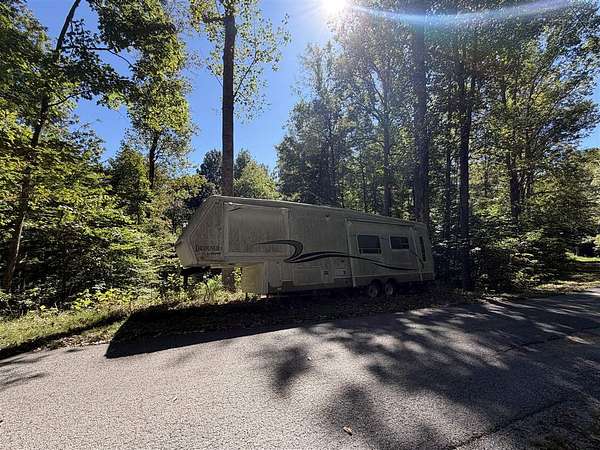 0.28 Acres of Land for Sale in Mammoth Cave, Kentucky