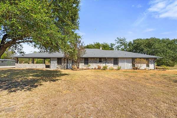 1.89 Acres of Land with Home for Sale in Corsicana, Texas