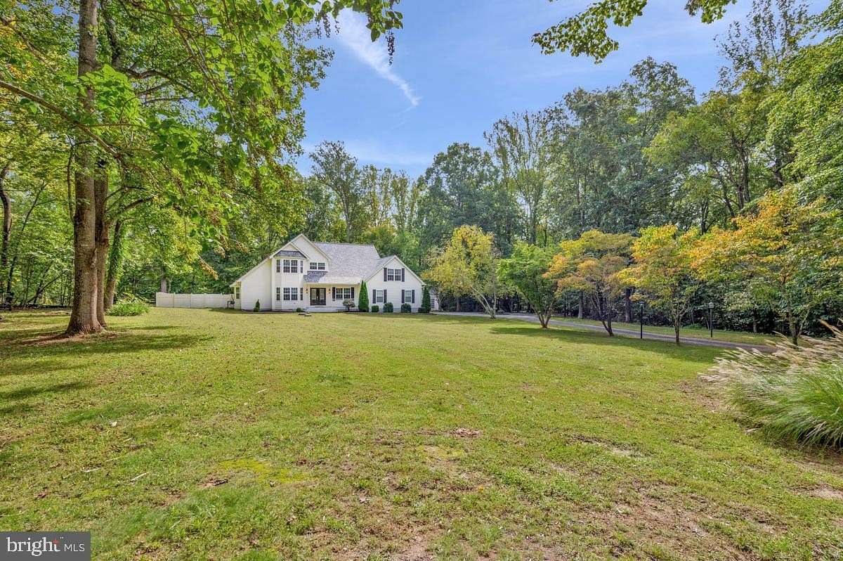 5.83 Acres of Land with Home for Sale in Mechanicsville, Maryland