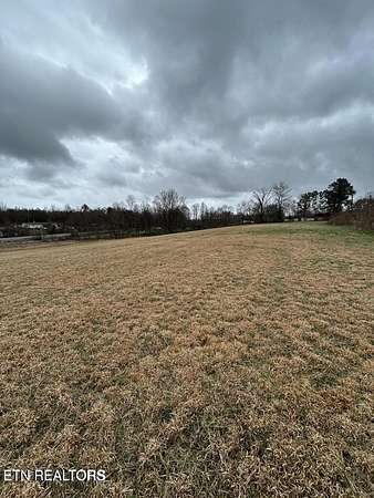 8.75 Acres of Residential Land for Sale in Rockwood, Tennessee