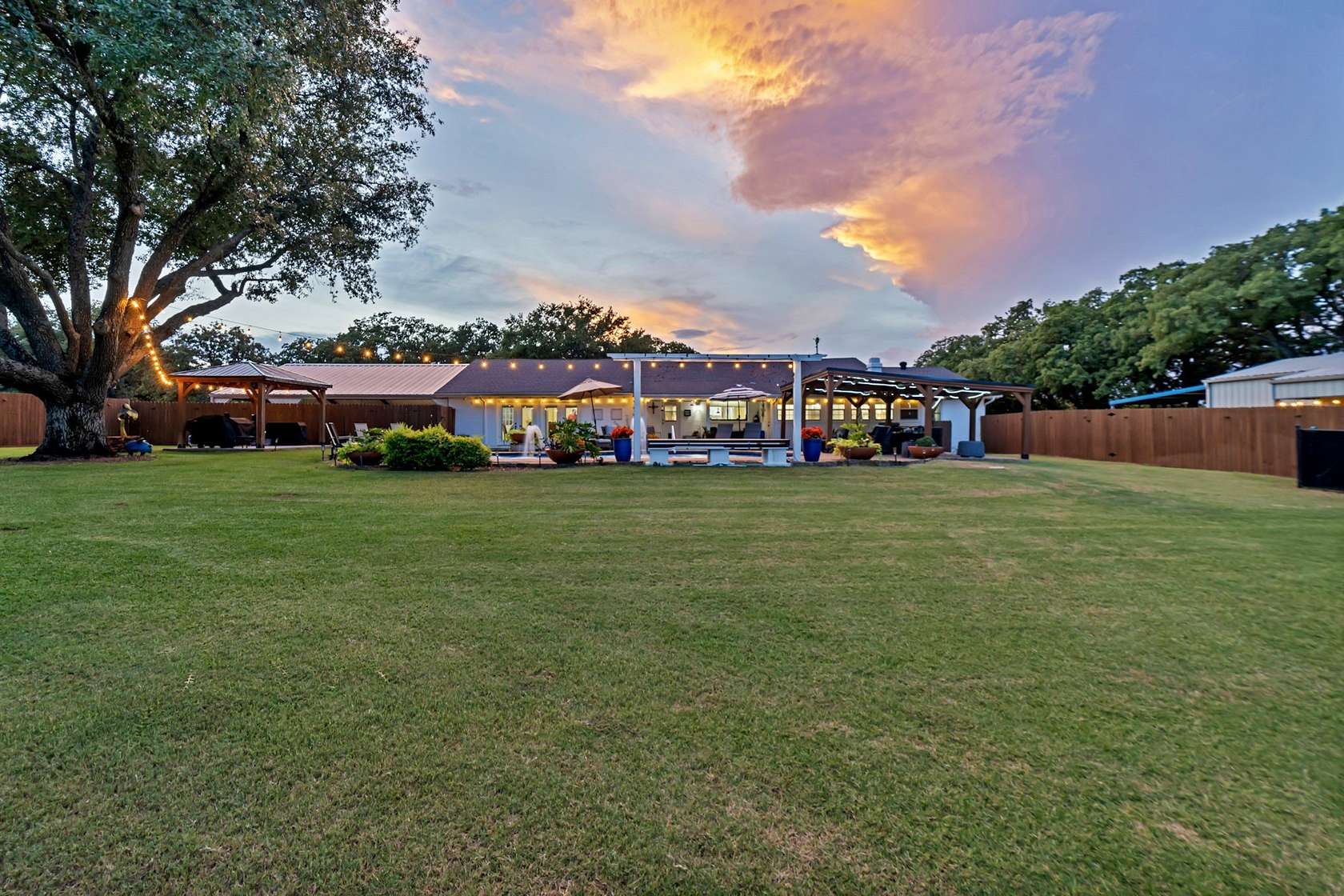 3 Acres of Land with Home for Sale in Fort Worth, Texas
