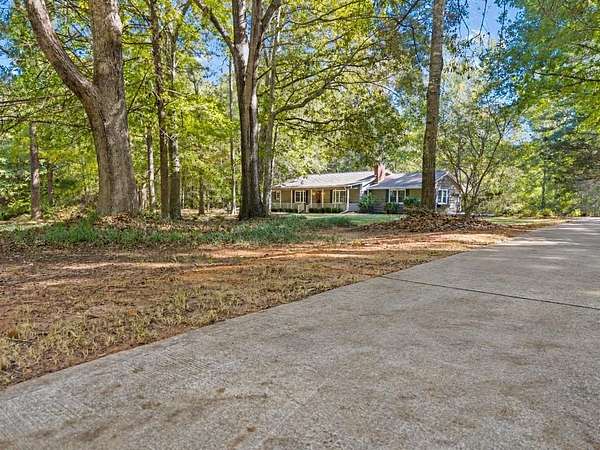 2.59 Acres of Land with Home for Sale in Social Circle, Georgia