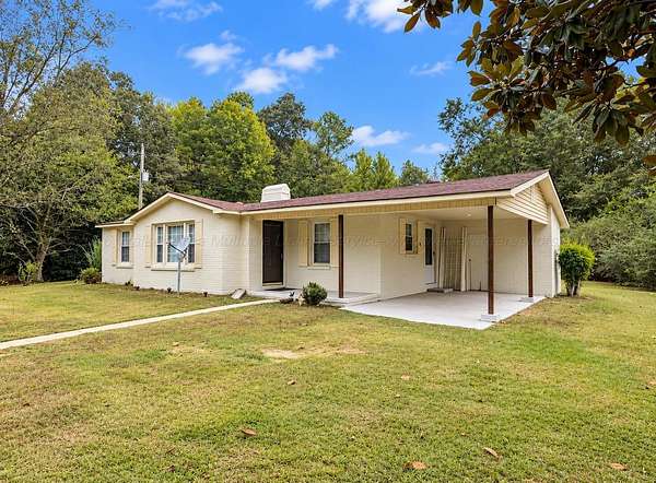 3 Acres of Land with Home for Sale in Winfield, Alabama