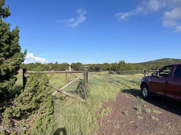2.28 Acres of Residential Land for Sale in Vernon, Arizona