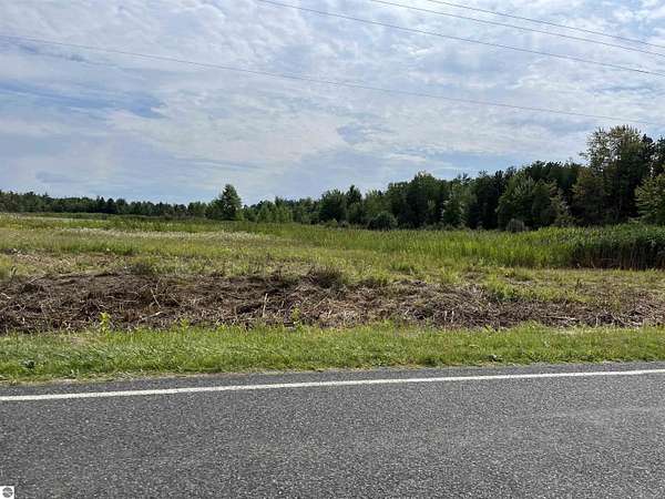 2.5 Acres of Residential Land for Sale in Standish, Michigan