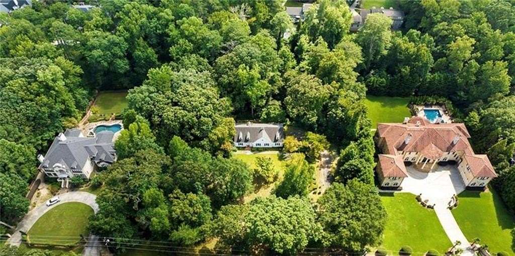 2.58 Acres of Land with Home for Sale in Atlanta, Georgia