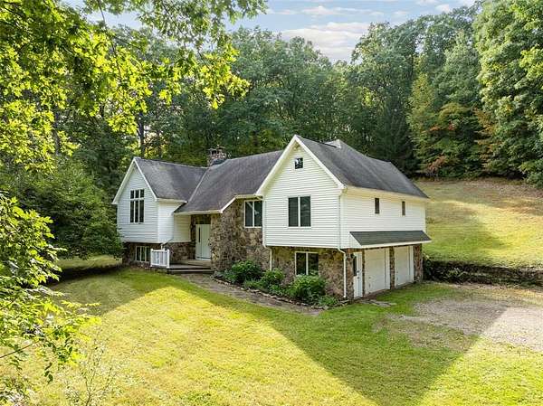 4 Acres of Land with Home for Sale in Endicott, New York