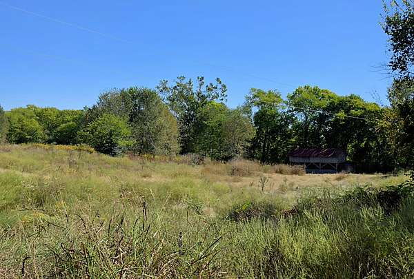 13 Acres of Land for Sale in Columbia, Tennessee