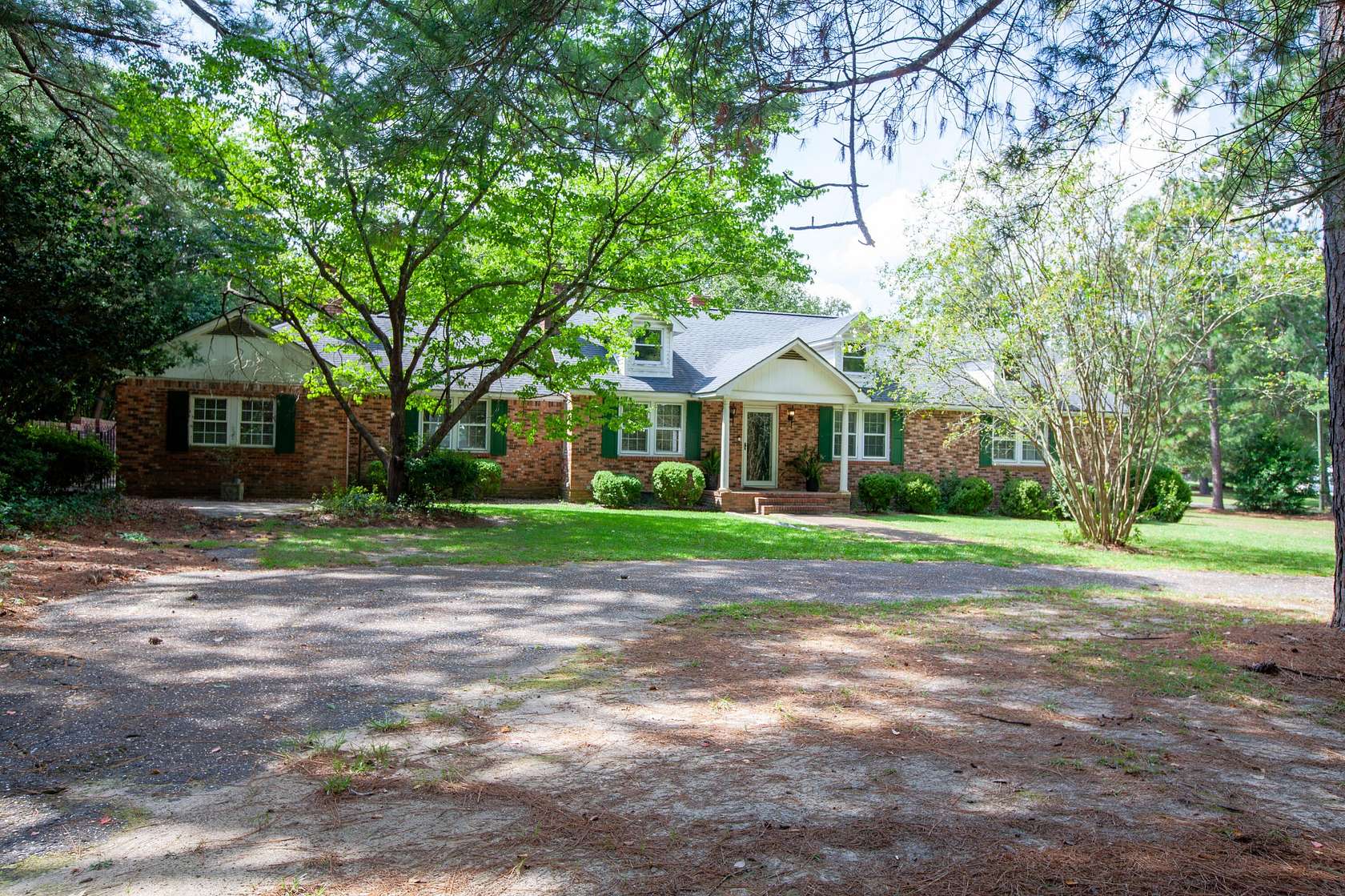 38 Acres of Agricultural Land with Home for Sale in Dalzell, South Carolina