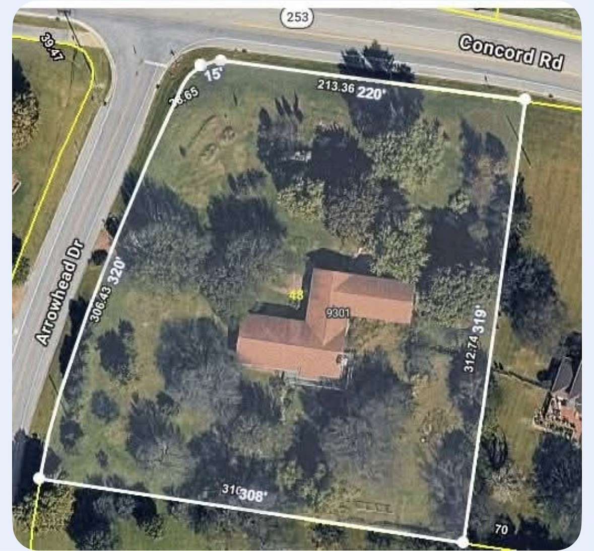 2 Acres of Land with Home for Sale in Brentwood, Tennessee