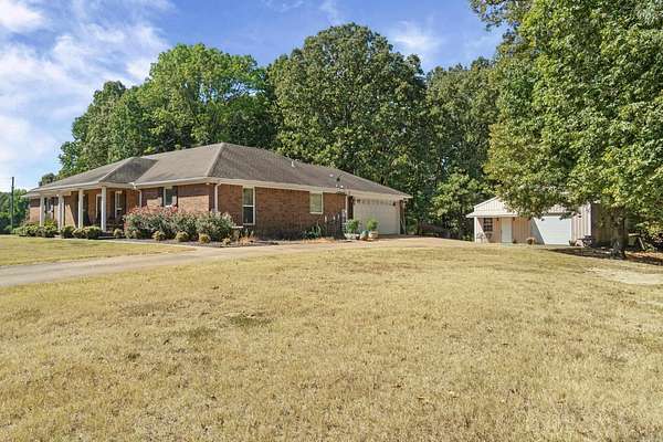 13 Acres of Land with Home for Sale in Wynne, Arkansas