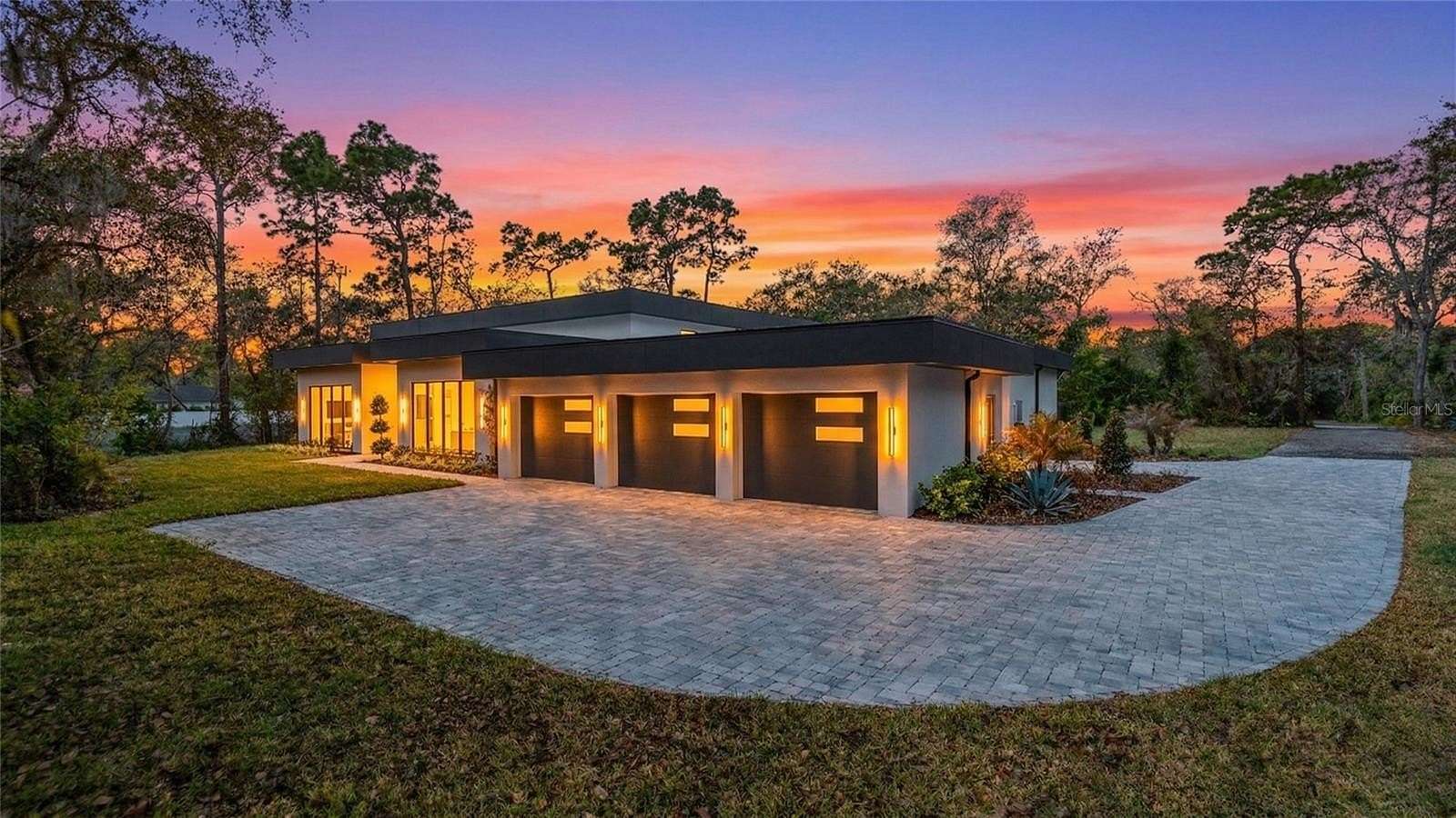 1 Acre of Land with Home for Sale in Winter Springs, Florida