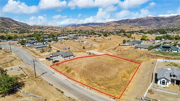 0.68 Acres of Residential Land for Sale in Tehachapi, California