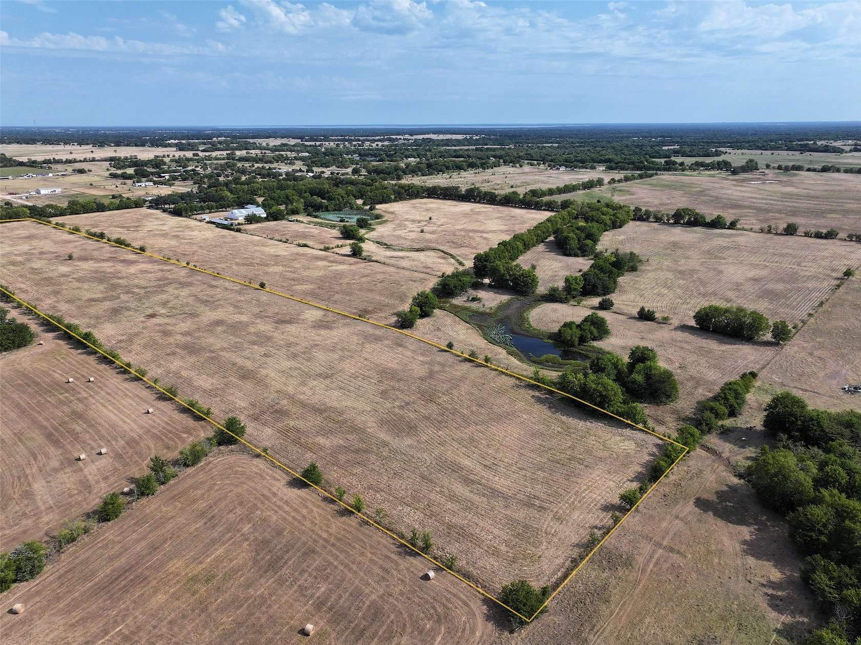 16.8 Acres of Agricultural Land for Sale in Wills Point, Texas