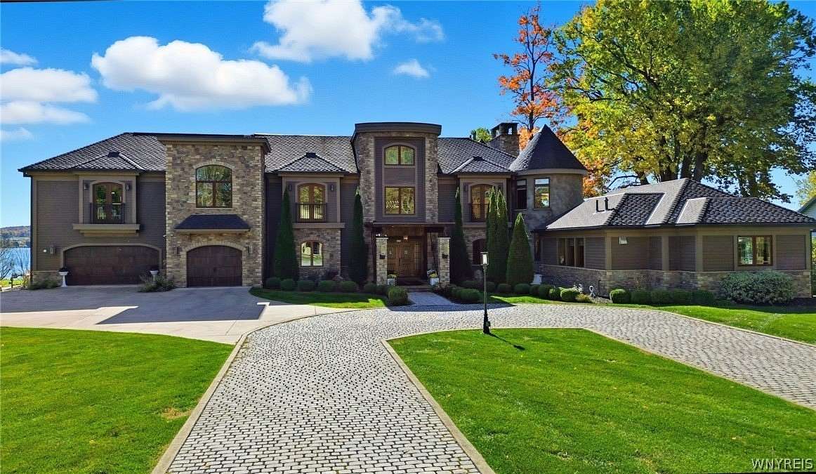 3.13 Acres of Land with Home for Sale in Greenhurst, New York