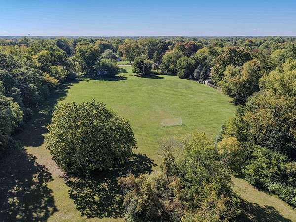 8.42 Acres of Residential Land for Sale in Flushing, Michigan