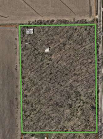 13 Acres of Land with Home for Sale in Kingston, Illinois
