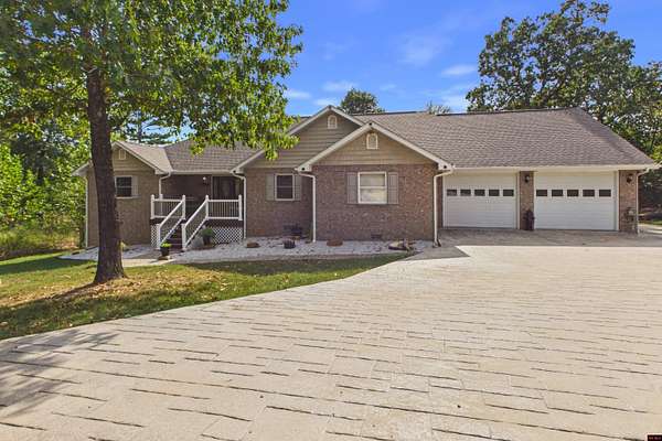 4 Acres of Land with Home for Sale in Mountain Home, Arkansas