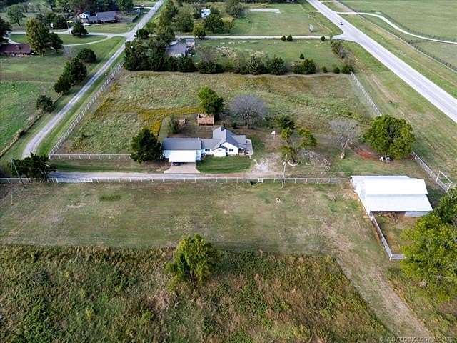 10 Acres of Land with Home for Sale in Pawhuska, Oklahoma