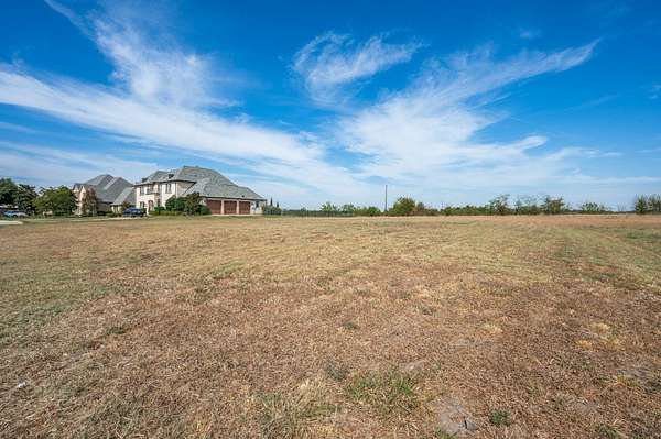 0.79 Acres of Residential Land for Sale in Ennis, Texas