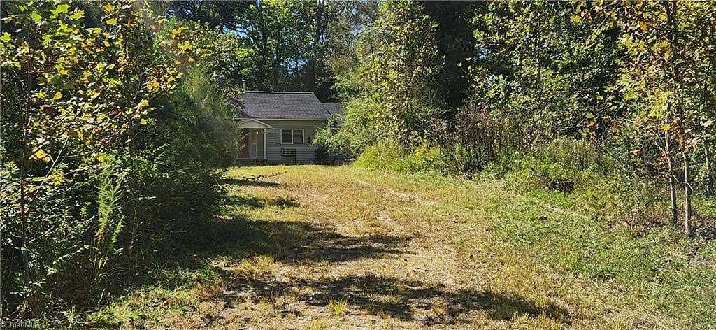 3.5 Acres of Improved Mixed-Use Land for Sale in Jonesville, North Carolina