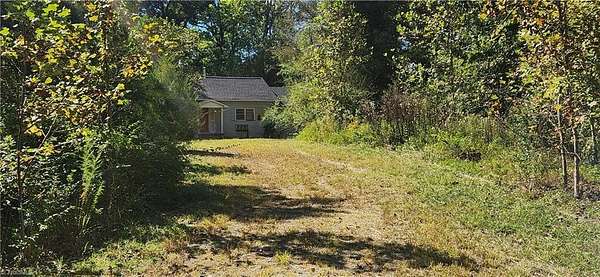 3.5 Acres of Improved Mixed-Use Land for Sale in Jonesville, North Carolina