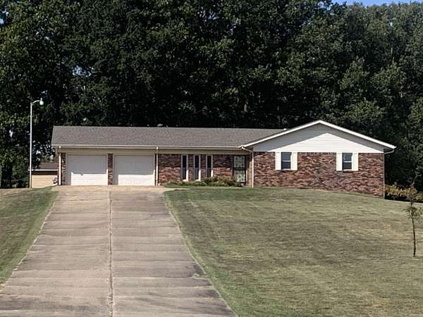 3.63 Acres of Land with Home for Sale in Paragould, Arkansas
