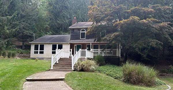 3 Acres of Land with Home for Sale in Middle Island, New York