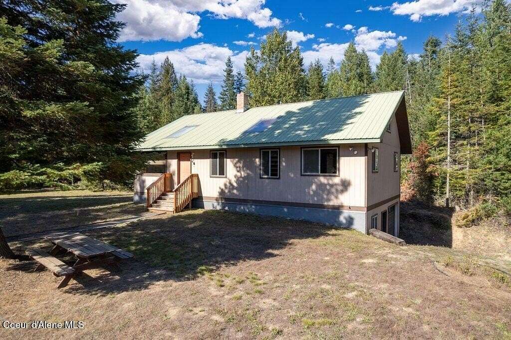 11.9 Acres of Recreational Land with Home for Sale in Priest River, Idaho