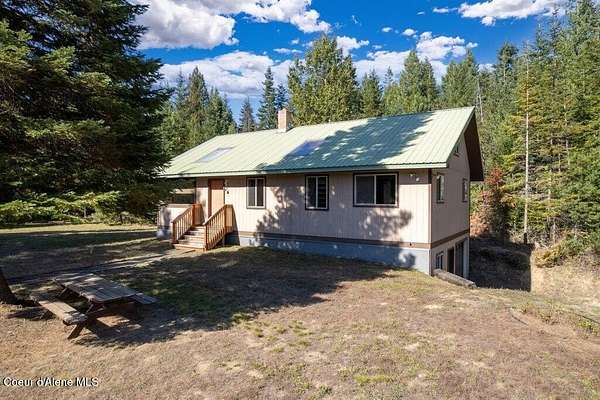 11.9 Acres of Recreational Land with Home for Sale in Priest River, Idaho