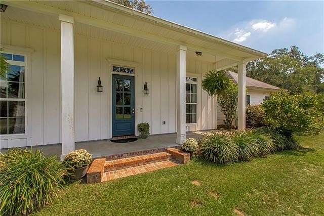 1.63 Acres of Land with Home for Sale in Tickfaw, Louisiana