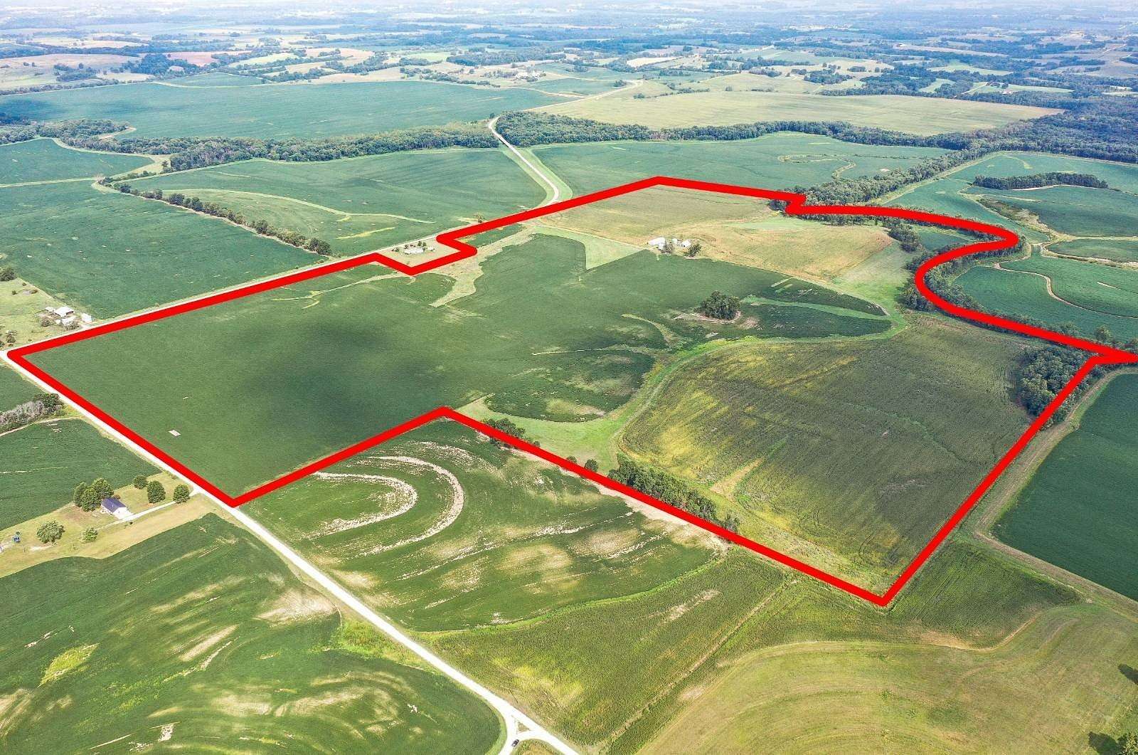 220 Acres of Land for Auction in Salisbury, Missouri