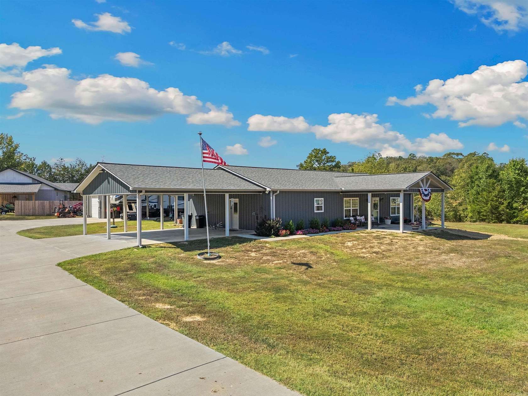 1.63 Acres of Land with Home for Sale in Quitman, Arkansas