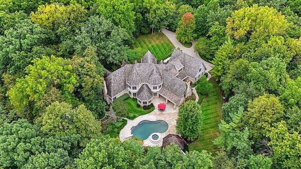 4.83 Acres of Land with Home for Sale in Wayne, Illinois