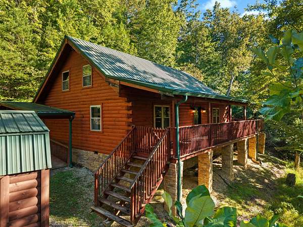 2.62 Acres of Land with Home for Sale in Zachariah, Kentucky
