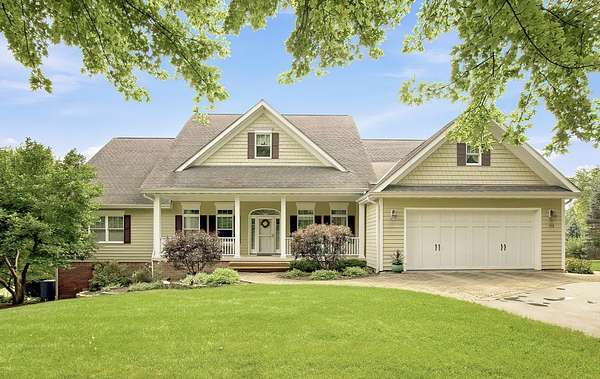 6.15 Acres of Land with Home for Sale in McHenry, Illinois