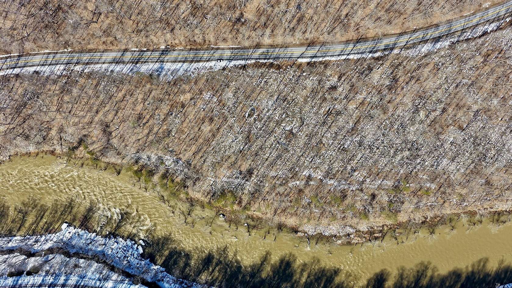 1.86 Acres of Residential Land for Sale in Alderson, West Virginia
