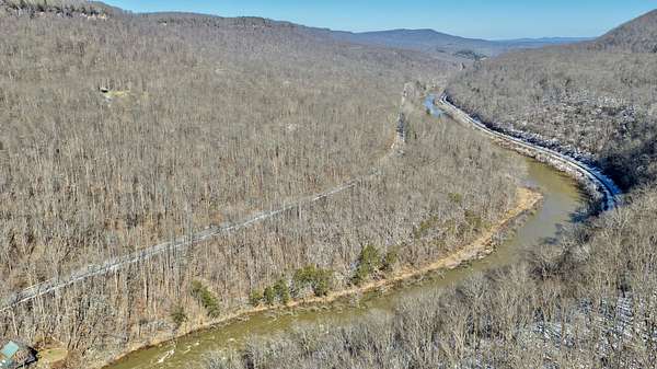 4.6 Acres of Residential Land for Sale in Alderson, West Virginia