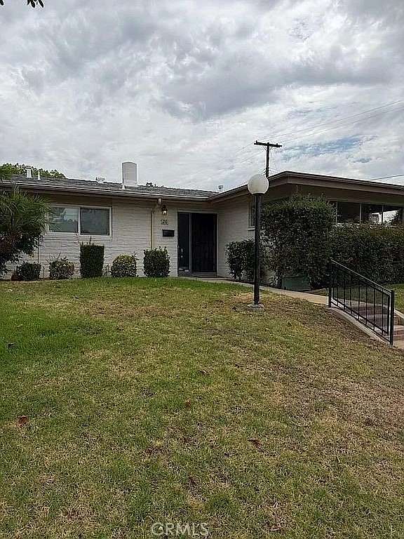 3.13 Acres of Land with Home for Sale in Redlands, California