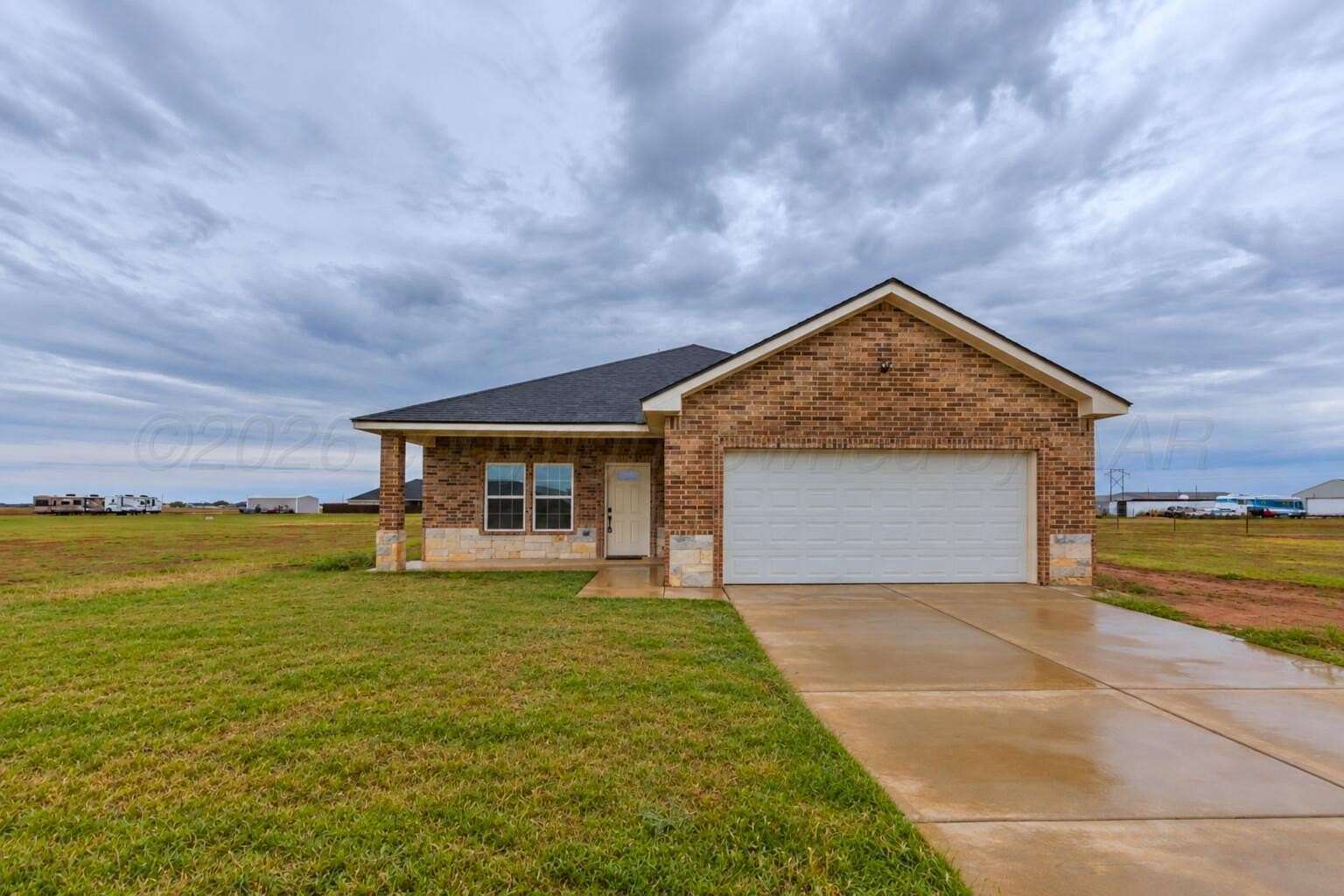 1.5 Acres of Land with Home for Sale in Amarillo, Texas