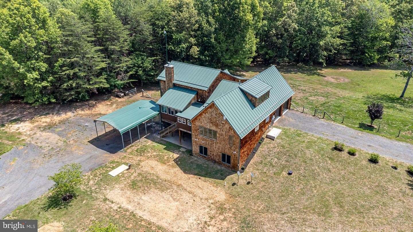 19.4 Acres of Land with Home for Sale in Spotsylvania, Virginia