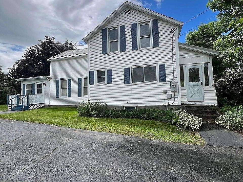 10 Acres of Land with Home for Sale in Poultney, Vermont