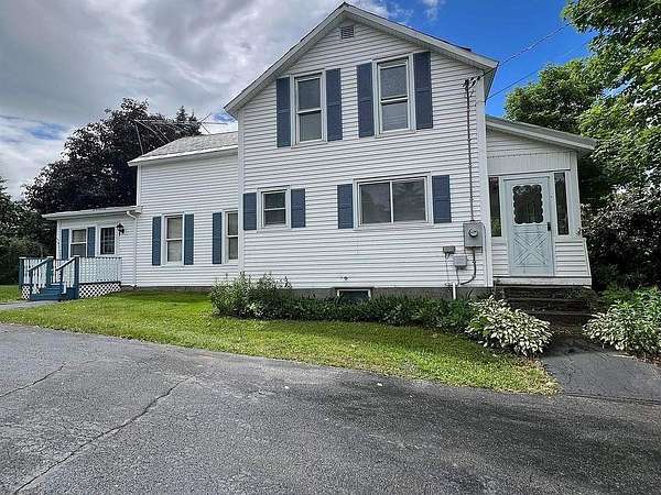 10 Acres of Land with Home for Sale in Poultney, Vermont