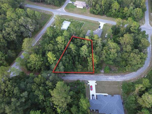 0.35 Acres of Residential Land for Sale in Ocklawaha, Florida