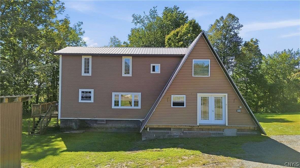 5 Acres of Land with Home for Sale in St. Johnsville, New York